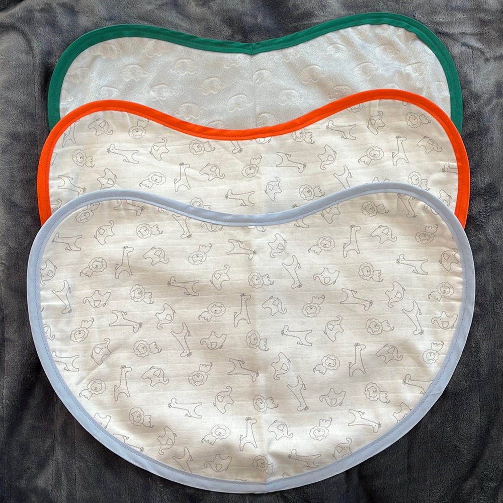 Safari small baby burp cloth